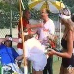 Angelo Bernabucci – Il Commendator Zaccheroni gioca a tennis con la figlia (dal film: Gratta e vinci)